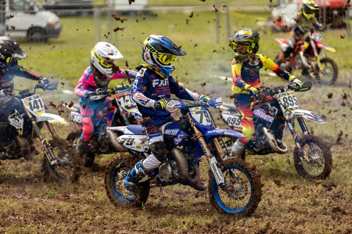 Quelle mini-moto choisir pour débuter ? Guide simple pour enfant et&nbsp;adulte